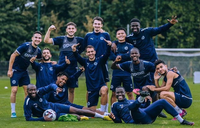 Quang Hải đá trận derby đặc biệt ở Pháp, vé được bán sạch