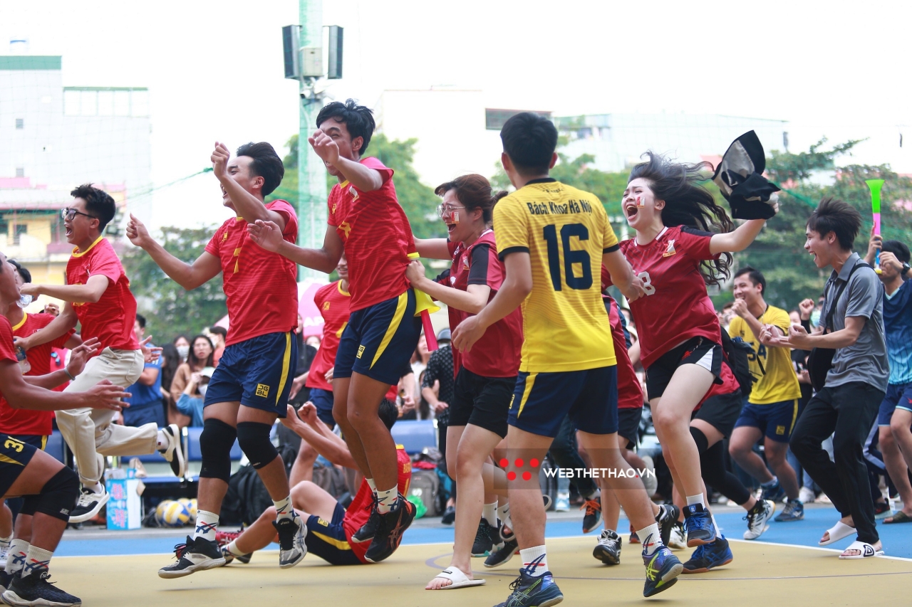 HV Tài chính và ĐH Bách khoa lên ngôi vô địch tại giải bóng chuyền sinh viên Hà Nội 2022