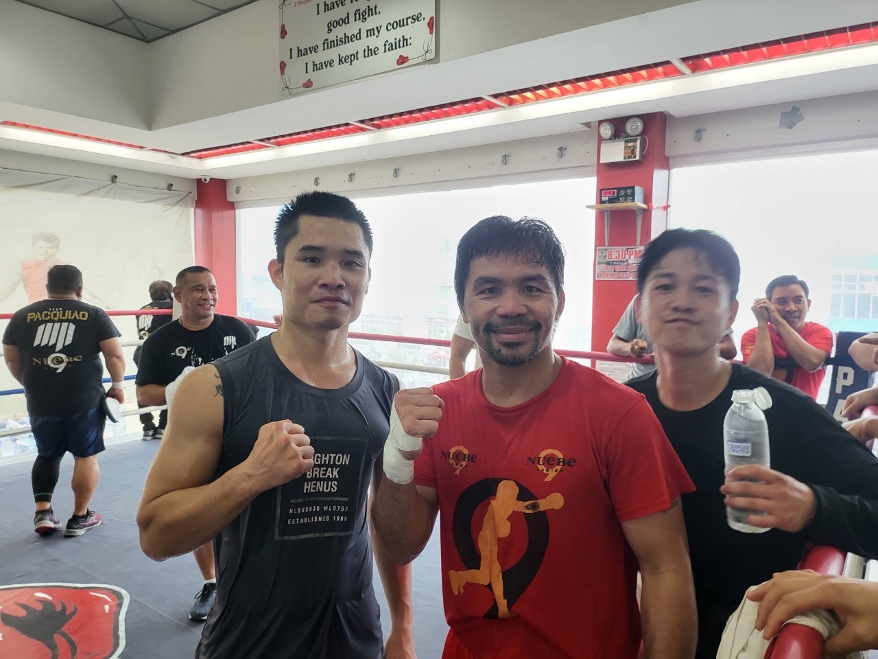Fortunes of War: Đinh Hồng Quân "tầm sư" Manny Pacquiao, sẵn sàng đối đầu "sát thủ thầm lặng" Arnal Baconaje
