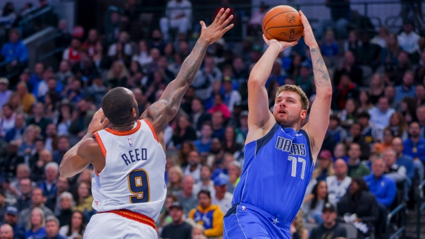 Luka Doncic ghi t&ecirc;n m&igrave;nh v&agrave;o lịch sử NBA với m&agrave;n tr&igrave;nh diễn triple-double ấn tượng