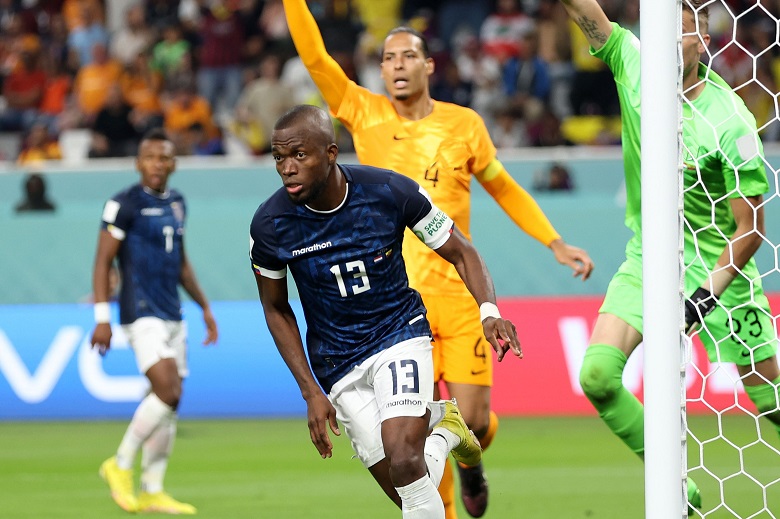 Valencia cân bằng kỷ lục ghi bàn ở World Cup, sánh ngang Ronaldo