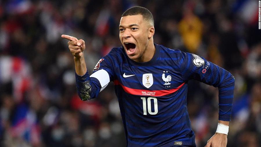 Mbappe đối mặt án phạt của FIFA vì... im lặng