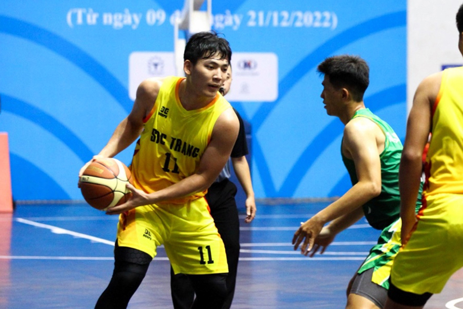 Võ Kim Bản bùng nổ với 25 điểm, Sóc Trăng hạ ĐKVĐ Tp.Hồ Chí Minh
