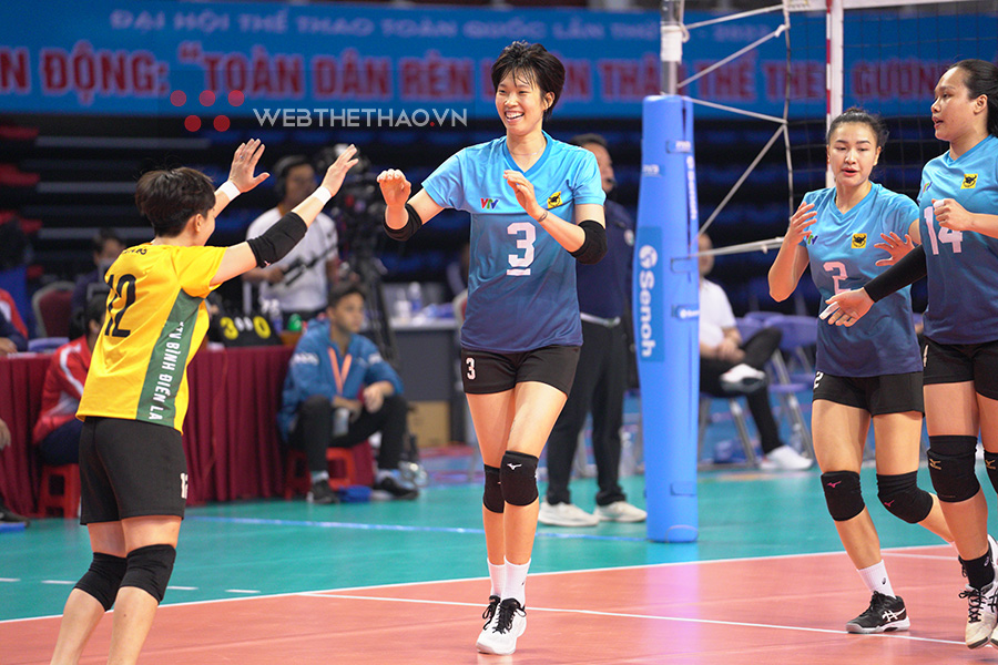 Trực tiếp bóng chuyền trong nhà đại hội thể thao toàn quốc 2022 hôm nay 5/12: Long An vs Thái Bình