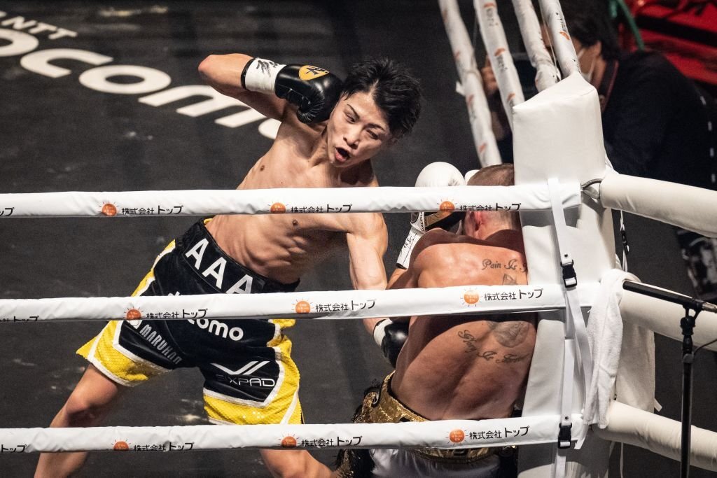 Naoya Inoue thắng hủy diệt Paul Butler, th&acirc;u t&oacute;m mọi đai Boxing bantamweight thế giới