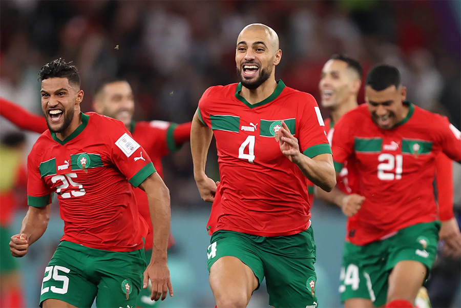 Liverpool và Tottenham quyết tâm theo đuổi ngôi sao tuyến giữa của Ma Rốc
