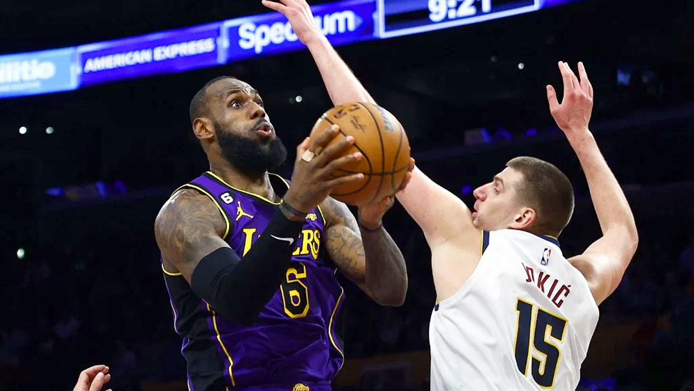 Davis chấn thương, LeBron cùng Westbrook vẫn giúp Lakers vượt qua Denver Nuggets