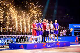 Những khoảnh khắc ấn tượng của giải b&oacute;ng chuyền hấp dẫn nhất năm 2022 - VNL