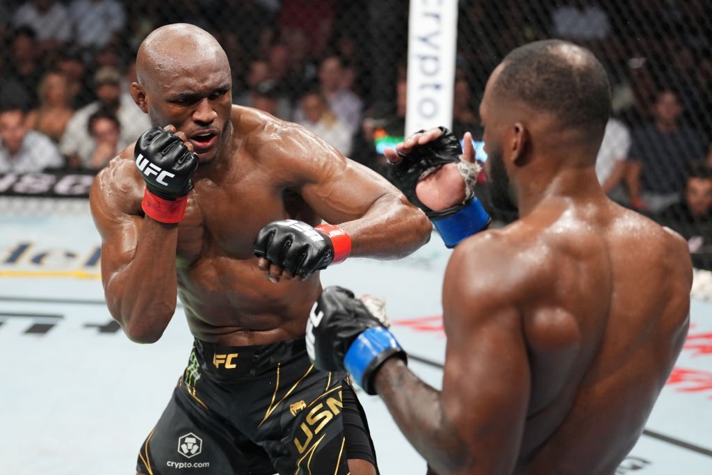 Thực hư việc Kamaru Usman r&uacute;t khỏi m&agrave;n t&aacute;i đấu Leon Edwards ở UFC 286?