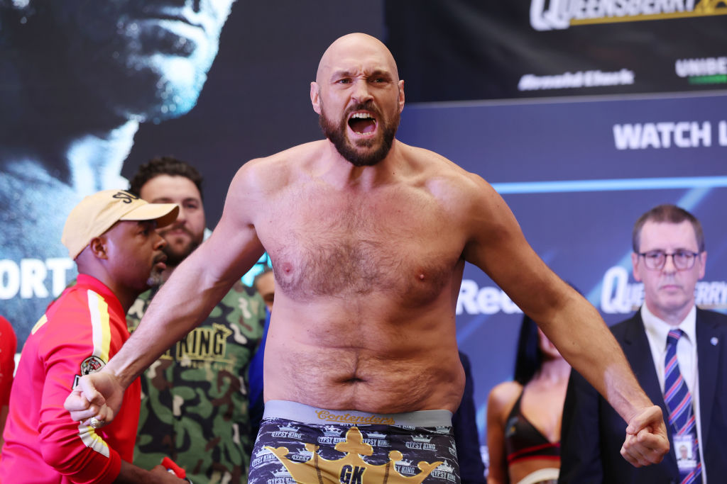 Tyson Fury mất hàng triệu đô la trên sàn đấu vật vì... chơi với mafia