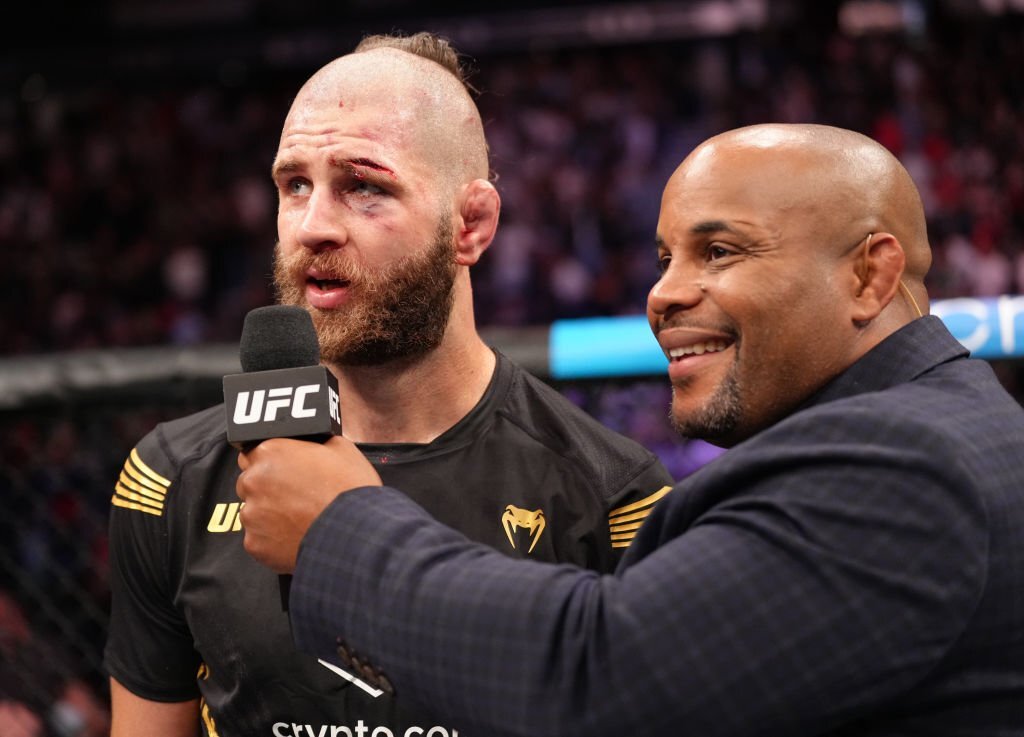 Cựu vương UFC Jiri Prochazka bất bình: Bị kiểm tra doping 64 lần một năm