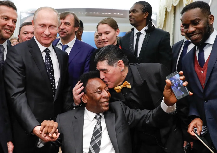So sánh thành tích của Pele với Maradona, Messi, Neymar, Ronaldo