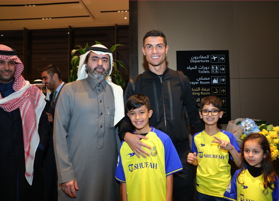Ronaldo có điều khoản với Al Nassr cho phép gia nhập... Newcastle