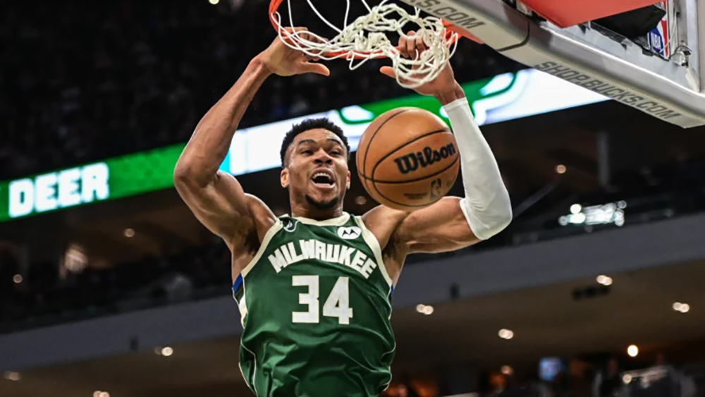 Sao NBA thay nhau lập kỷ lục cá nhân mới, Giannis Antetokounmpo không thể ngồi yên