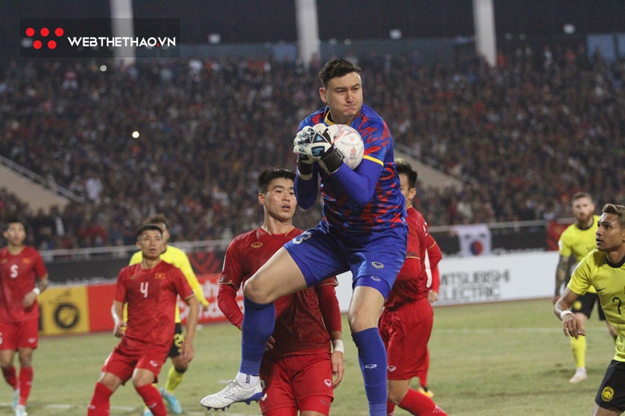 Tuy&ecirc;̉n Vi&ecirc;̣t Nam l&acirc;̣p kỷ lục &ldquo;v&ocirc; ti&ecirc;̀n, khoán h&acirc;̣u&rdquo; ở AFF Cup