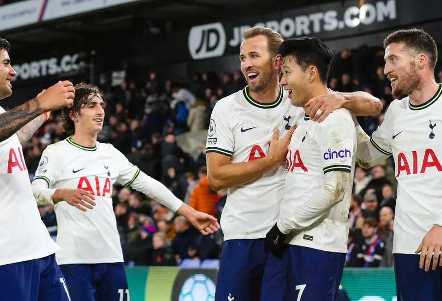 Kane và Son Heung-min qua mặt bộ đôi Salah và Mane về ghi bàn