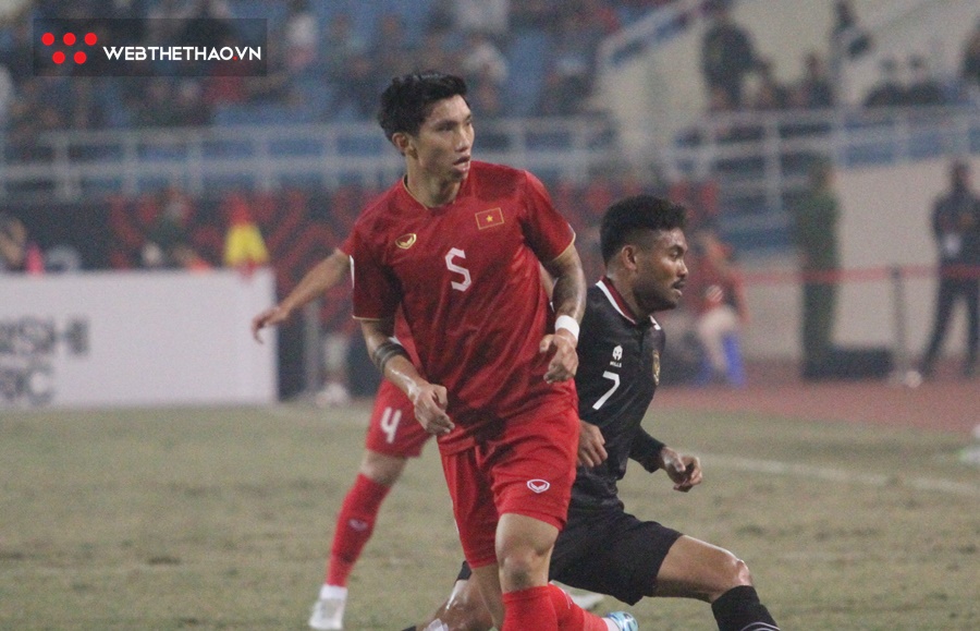 Đoàn Văn Hậu được vinh danh sau chiến thắng trước Indonesia