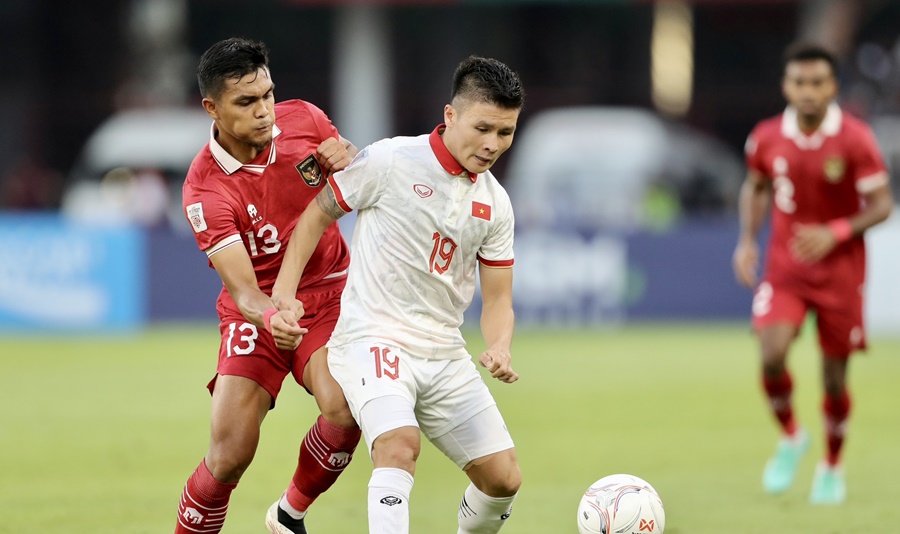 Quang Hải chạm trán con trai Tổng thống Liberia sau AFF Cup 2022