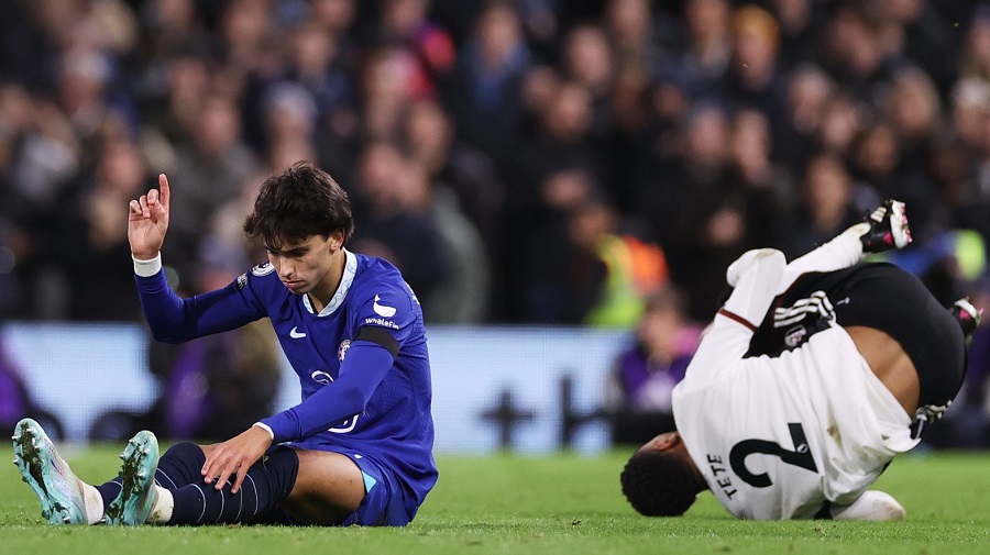 Joao Felix nhận thẻ đỏ ngay trận ra mắt Chelsea sau khi&hellip; tỏa s&aacute;ng