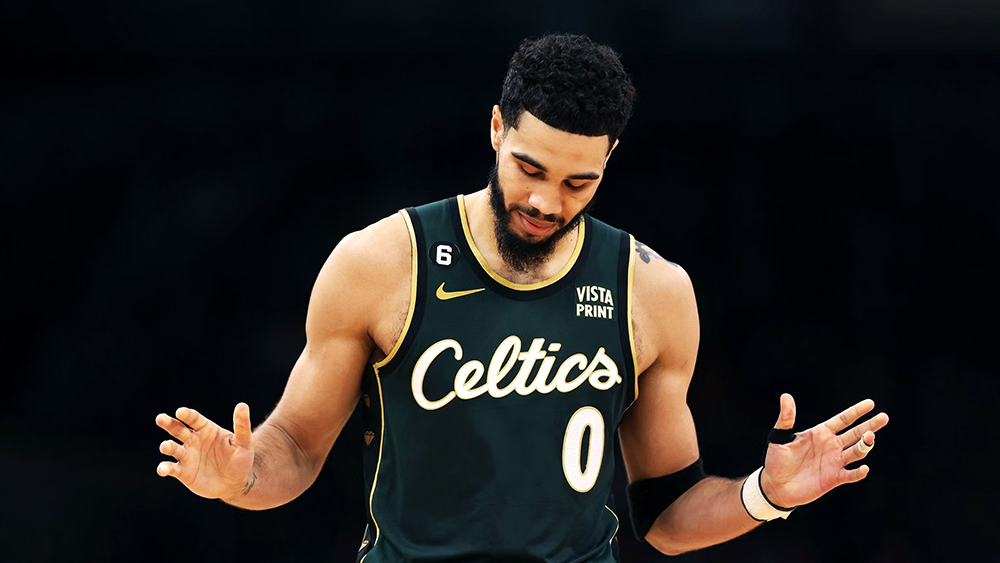 Phản ứng hài hước của Jayson Tatum sau drama trận Celtics vs Lakers: “Cuộc sống mà Phản ứng hài hước của Jayson Tatum sau drama trận Celtics vs Lakers: “Cuộc sống mà
