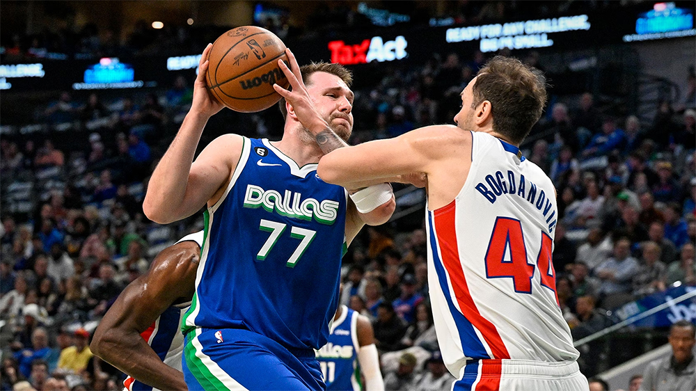 Đơn độc nhưng vẫn phải gồng gánh, Luka Doncic có trận 50 điểm thứ tư mùa này