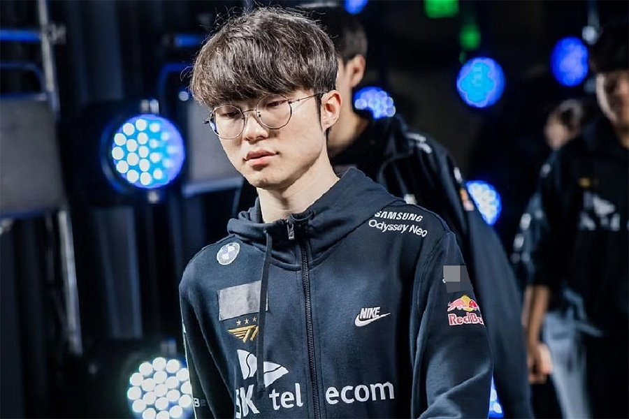 T1 đánh rơi chuỗi thắng, Faker tiết lộ lý do nhận thất bại trước HLE