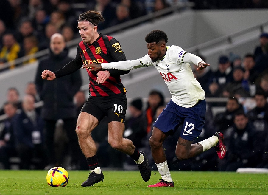 Các đối thủ Ngoại hạng Anh đòi Man City phải xuống hạng