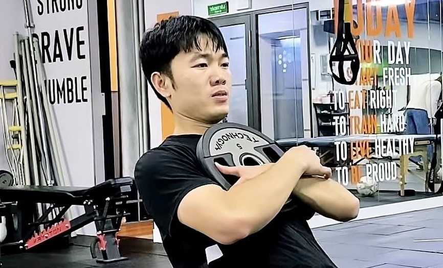 Lương Xuân Trường chấn thương, HLV Chu Đình Nghiêm đau đầu tìm lời giải Lương Xuân Trường chấn thương, HLV Chu Đình Nghiêm đau đầu tìm lời giải