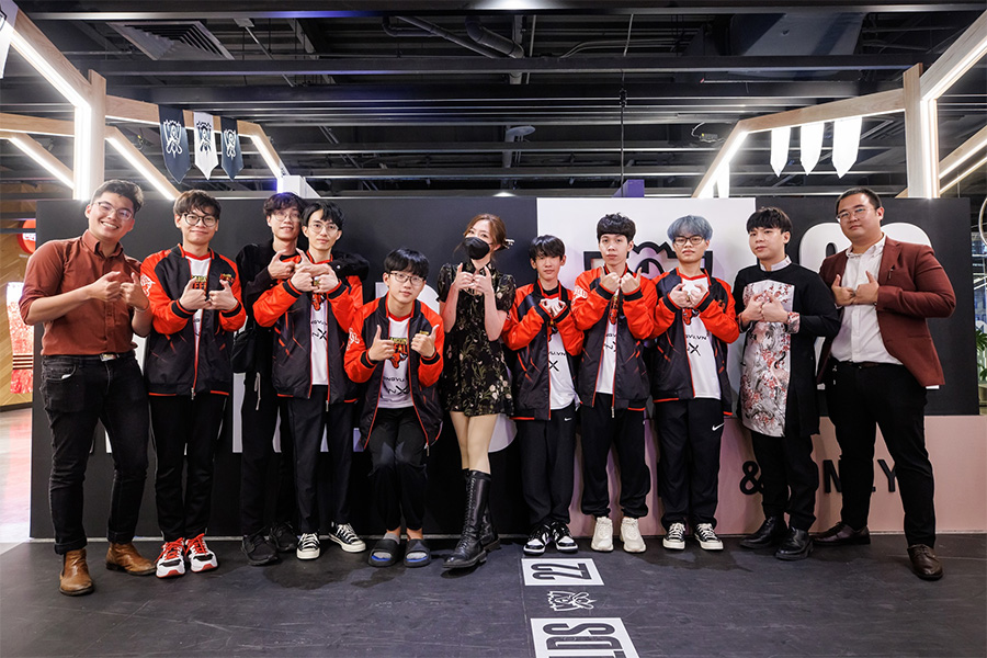 Vì sao CNJ Esports quyết định dừng hợp tác với Saigon Buffalo?