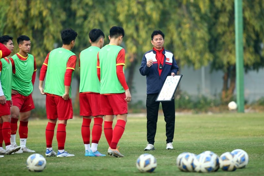 HLV Hoàng Anh Tuấn gọi hai cầu thủ của bầu Đức lên U20 Việt Nam