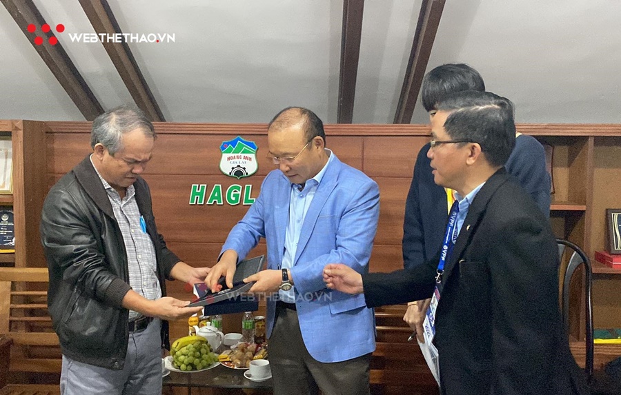 Bầu Đức và HAGL giỏi gì nhất?