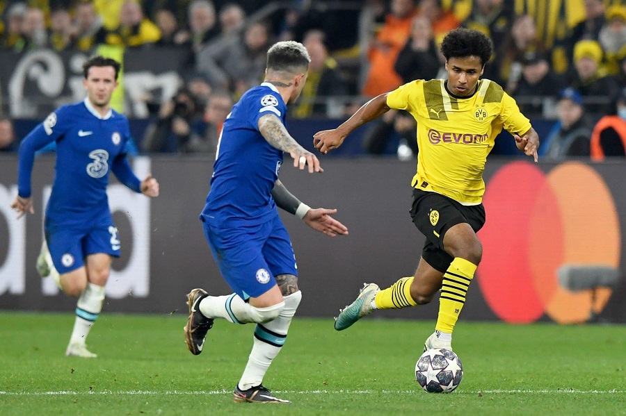 Chelsea bị hạ gục ở Champions League bằng bàn thắng với “tốc độ ánh sáng”