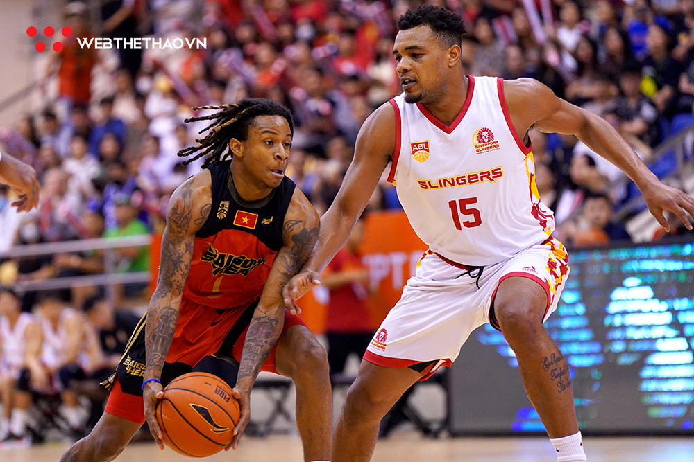Saigon Heat chốt v&eacute; Playoffs ABL 2023 sớm nhưng chưa x&aacute;c định được đối thủ do thứ hạng vẫn c&oacute; thể thay đổi sau loạt trận cuối c&ugrave;ng