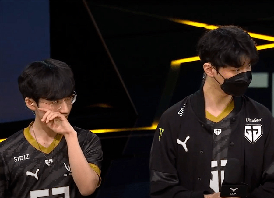 Peanut đánh trả ơn, T1 thắng nhọc nhằn trong trận Super Sunday LCK