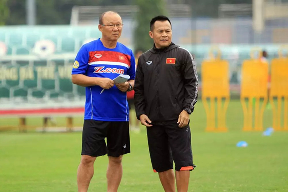 Cựu phó tướng ông Park “rớt đài” đầu tiên ở V.League 2023 Cựu phó tướng ông Park “rớt đài” đầu tiên ở V.League 2023