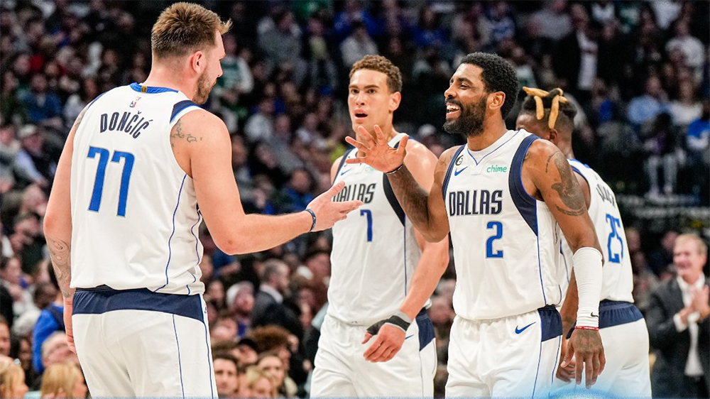 Luka Doncic lần đầu chiến thắng cùng Kyrie Irving, hướng đến đại chiến với LA Lakers
