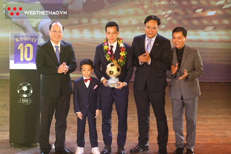 Văn Quyết, Huỳnh Như đoạt Quả bóng Vàng Việt Nam 2022