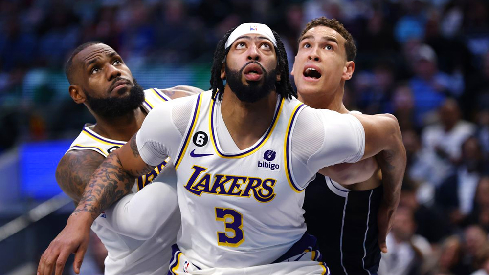 Đằng sau màn lội ngược dòng lịch sử của Los Angeles Lakers trước Dallas Mavericks