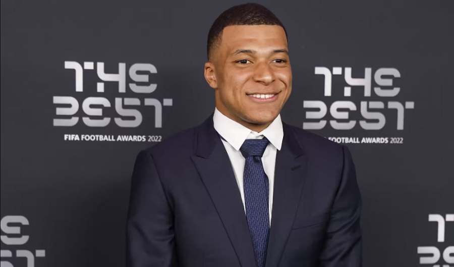 Mbappe bất ngờ hé mở về khả năng đến Serie A