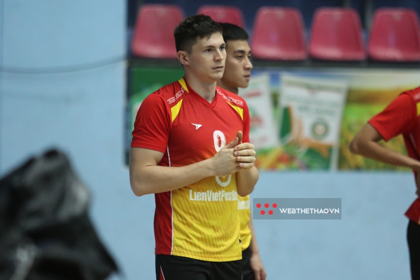 V&igrave; sao ngoại binh b&oacute;ng chuyền Ninh B&igrave;nh Vasilenko kh&ocirc;ng được sử dụng thường xuy&ecirc;n?