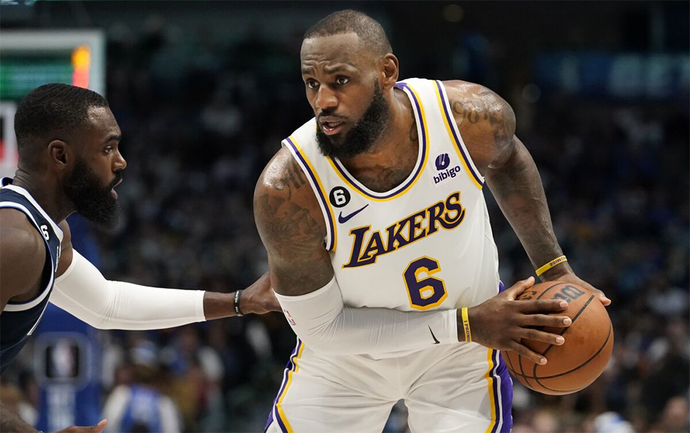 Los Angeles Lakers chính thức lên tiếng về chấn thương của LeBron James