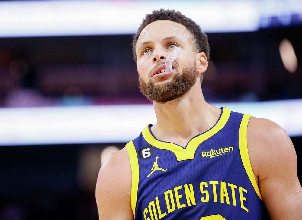 HLV trưởng Golden State báo tin mừng về chấn thương của Stephen Curry