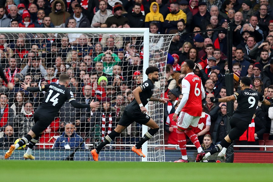 Bournemouth ghi bàn thắng nhanh thứ hai lịch sử vẫn bị Arsenal lội ngược dòng Bournemouth ghi bàn thắng nhanh thứ hai lịch sử vẫn bị Arsenal lội ngược dòng