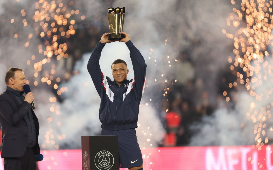 Mbappe độc chiếm ngôi đầu ghi bàn mọi thời đại của PSG Mbappe độc chiếm ngôi đầu ghi bàn mọi thời đại của PSG