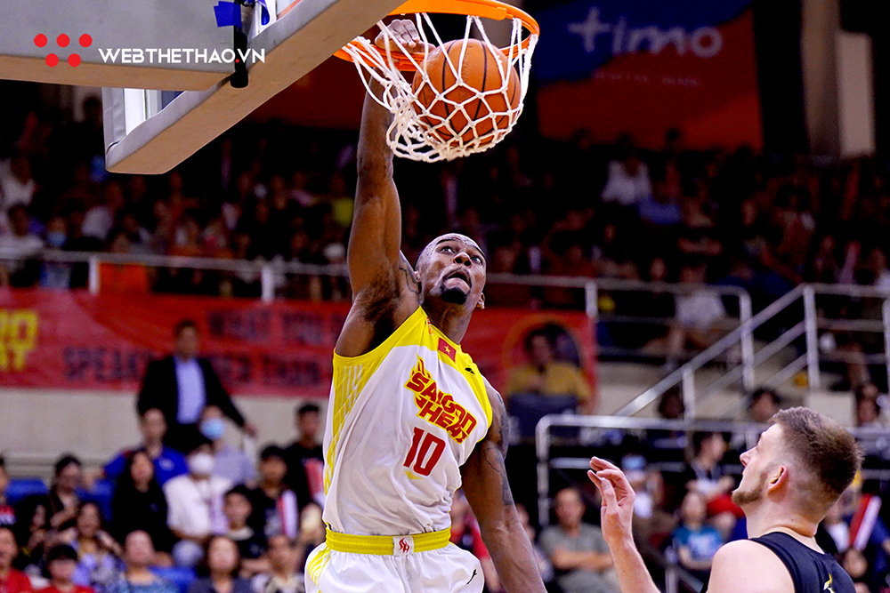 Gục ng&atilde; bằng loạt 3 điểm của Slingers, Saigon Heat bị dẫn trước 0-1 tại ABL Playoffs 2023