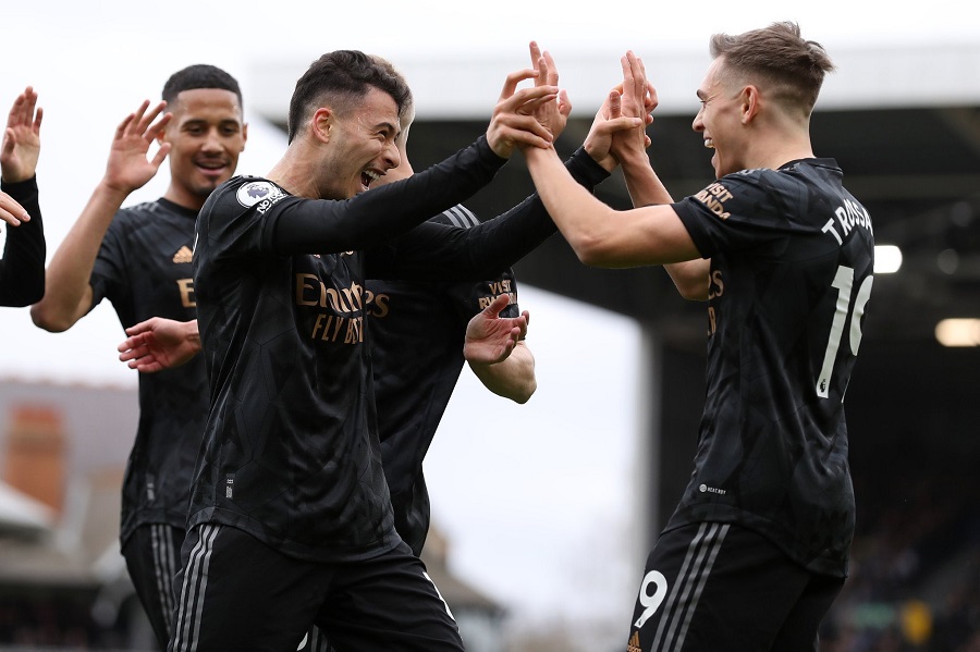 Tân binh Arsenal lập hat-trick kiến tạo mang tính lịch sử Tân binh Arsenal lập hat-trick kiến tạo mang tính lịch sử