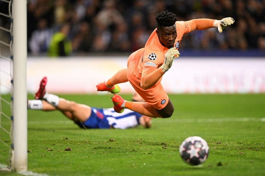 Inter vào tứ kết Champions League sau 3 lần thoát hiểm thần kỳ