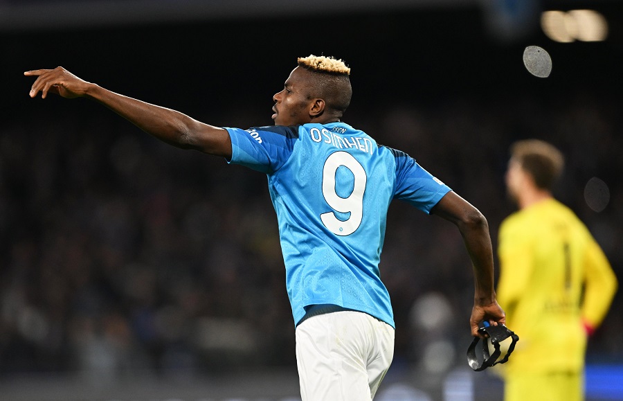 Osimhen lần đầu lập kỳ tích đưa Napoli vào tứ kết Champions League Osimhen lần đầu lập kỳ tích đưa Napoli vào tứ kết Champions League