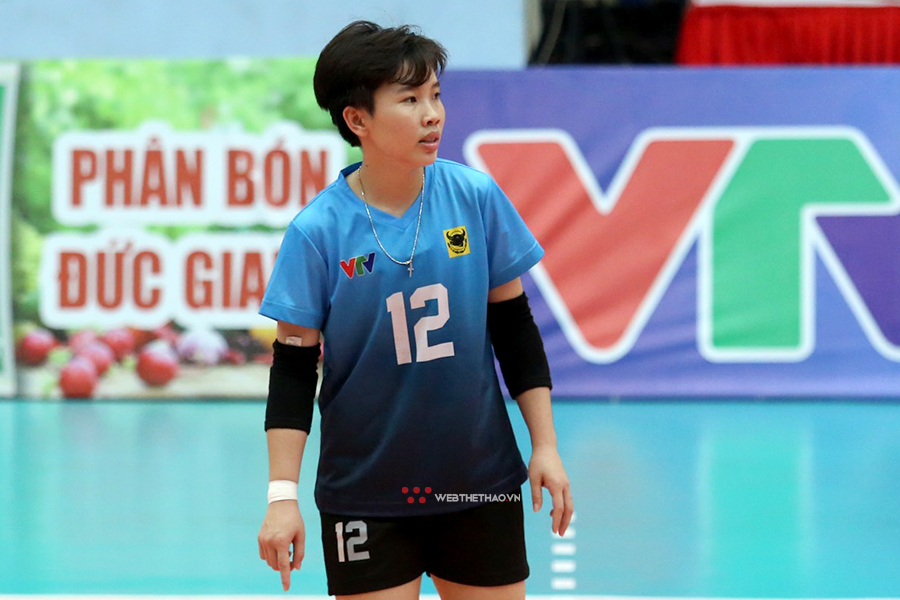 Libero Khánh Đang: Từ kép phụ tới tấm áo đội tuyển bóng chuyền nữ quốc gia Libero Khánh Đang: Từ kép phụ tới tấm áo đội tuyển bóng chuyền nữ quốc gia