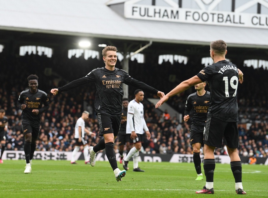 Đội hình ra sân dự kiến Arsenal vs Sporting: Trossard đá số 9